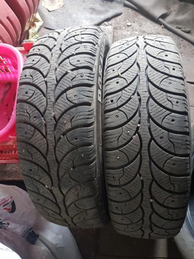 Лот: 10376139. Фото: 1. Пара Rosava WQ-102 195/65 r15... Шины