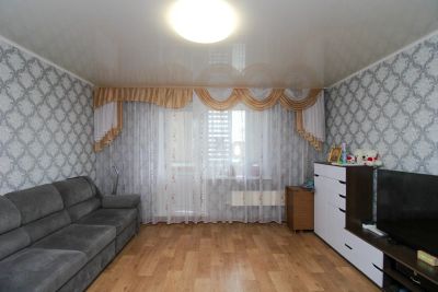 Лот: 20535012. Фото: 1. Продам 4-комн. кв. 81.6 кв.м... Квартиры, студии