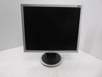 Лот: 9586506. Фото: 1. Монитор Samsung SyncMaster 940N... ЖК-мониторы