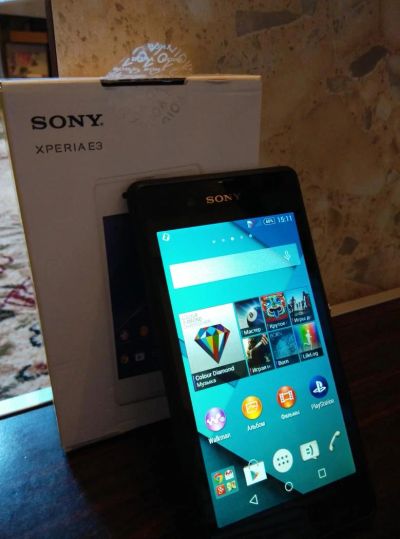 Лот: 6026689. Фото: 1. Sony Xperia E3 D2203 LTE (black... Смартфоны