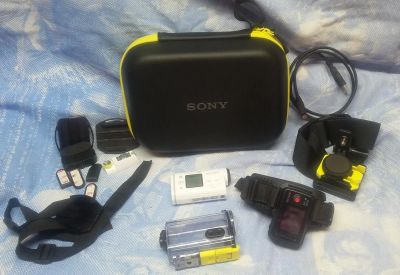 Лот: 6360044. Фото: 1. Видеокамера экшн Sony HDR-AS100V. Экшн камеры