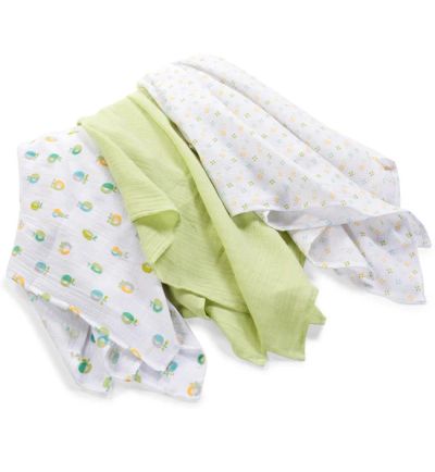Лот: 4269330. Фото: 1. Summer Infant набор пеленок 3... Ползунки, распашонки, слипы