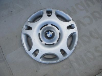 Лот: 13898365. Фото: 1. Оригинальный колпак 15" R15 BMW... Колпаки