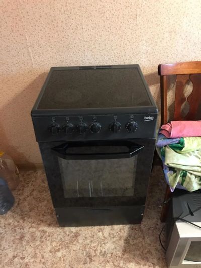 Лот: 16195160. Фото: 1. Плитка beko css 48100 GA. Микроволновки, мини-печи