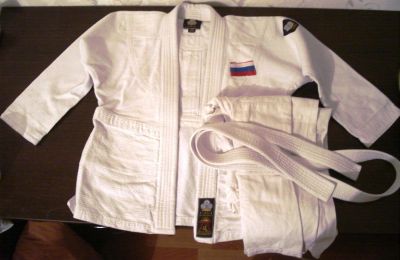 Лот: 3027407. Фото: 1. Кимоно детское, рост 140 (на возраст... Спортивная одежда