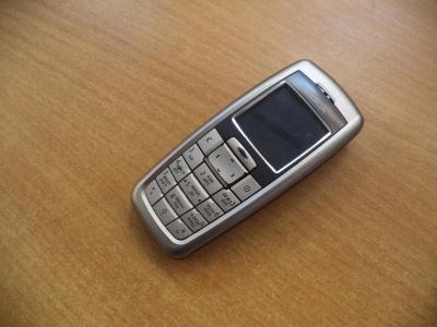 Лот: 7482778. Фото: 1. Продам Nokia 2600 Б/у Состояние... Кнопочные мобильные телефоны