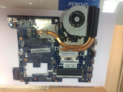 Лот: 9025117. Фото: 1. Материнская плата lenovo g580... Материнские платы