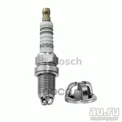 Лот: 14081996. Фото: 1. Свеча зажигания Bosch арт. 0242235766. Другое (автозапчасти)