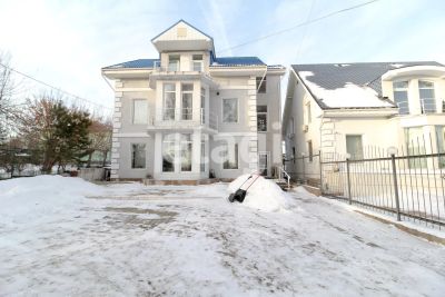 Лот: 25292853. Фото: 1. 5-комн. и более дом , Красноярск... Дома
