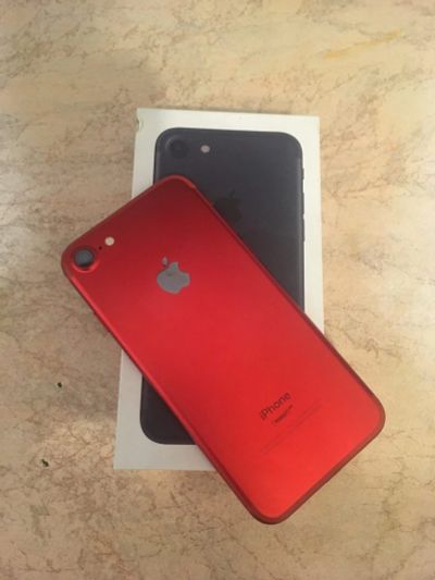 Лот: 16542262. Фото: 1. IPhone 7 на 32gb. Смартфоны