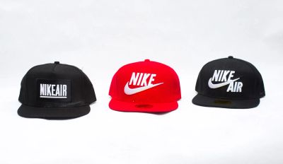 Лот: 7393750. Фото: 1. Бейсболки Nike. Головные уборы