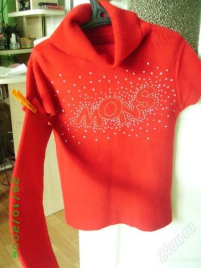 Лот: 1849933. Фото: 1. Свитер,рукава прилагаются. Свитеры, толстовки, худи