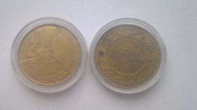 Лот: 13880114. Фото: 1. Продам две монеты. Наборы монет