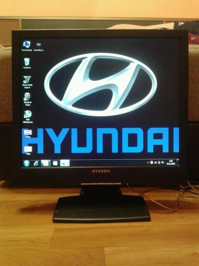 Лот: 8551607. Фото: 1. монитор Hyundai t91d диагональ... ЖК-мониторы