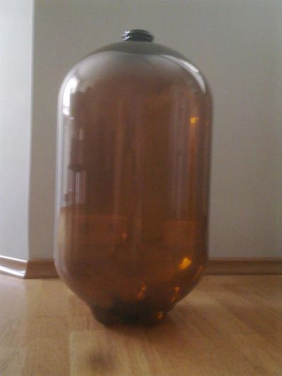 Лот: 3619343. Фото: 1. Бутыль для браги.Пищевая.Пластик... Банные принадлежности