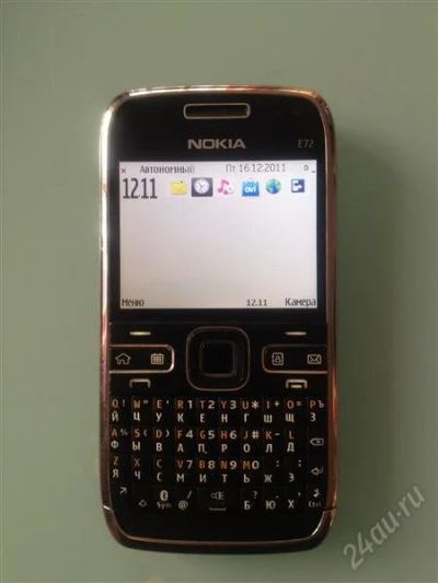 Лот: 1426530. Фото: 1. Nokia E72. Кнопочные мобильные телефоны
