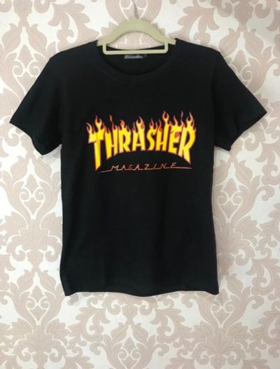 Лот: 12138970. Фото: 1. футболка Thrasher чёрная по себестоимости. Футболки, поло