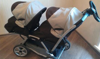 Лот: 4060545. Фото: 1. Коляска для двойни Peg-Perego... Коляски