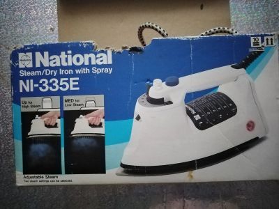 Лот: 15251422. Фото: 1. Профессиональный утюг National. Утюги, парогенераторы, отпариватели