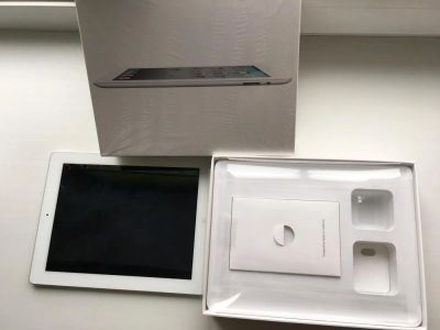 Лот: 8213335. Фото: 1. Ipad 2 32gb wi-fi. Планшеты