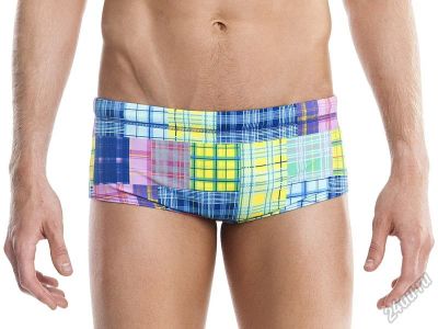 Лот: 5932391. Фото: 1. Плавки Funky Trunks Hot Ness размер... Плавание