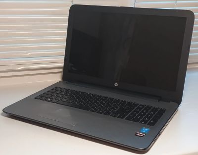 Лот: 17898713. Фото: 1. HP 15.6" i3-4005U/R5 M330 3Gb... Ноутбуки