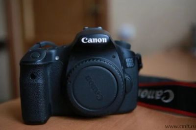 Лот: 8534739. Фото: 1. Фотоаппарат Canon EOS 60D. Цифровые зеркальные