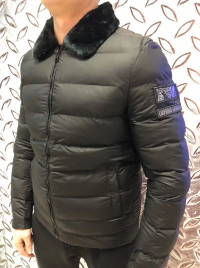 Лот: 14974912. Фото: 1. пуховик Armani.. Верхняя одежда