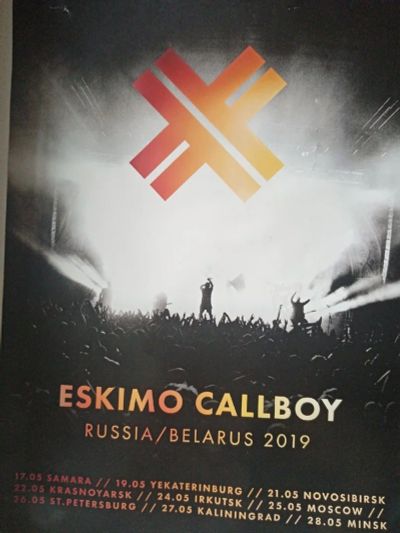 Лот: 17871802. Фото: 1. Плакат с автографом Eskimo Callboy. Вещи известных людей, автографы