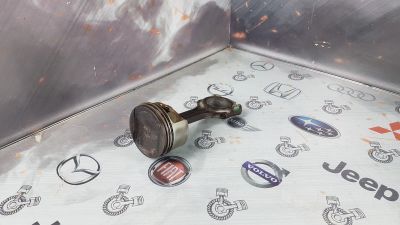 Лот: 23589654. Фото: 1. Поршень с шатуном Mercedes-Benz... Двигатель и элементы двигателя
