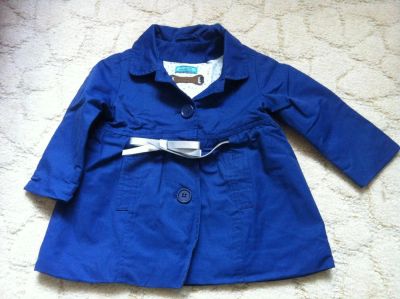 Лот: 8026239. Фото: 1. Плащ Zara на девочку 6-9м, 74см. Верхняя одежда