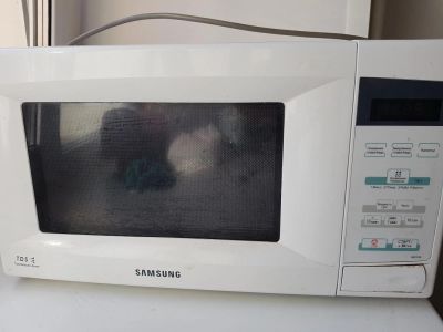 Лот: 11199595. Фото: 1. Нерабочая микроволновка Samsung. Микроволновки, мини-печи