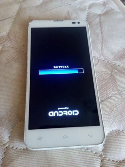 Лот: 12205005. Фото: 1. Fly iq4514 quad Evo Tech 4. Смартфоны