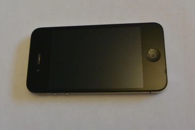 Лот: 5449438. Фото: 1. iPhone 4 32 Gb. Смартфоны
