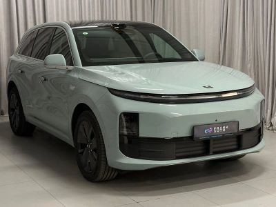 Лот: 25551660. Фото: 1. Внедорожник LiXiang L6 2025. Автомобили