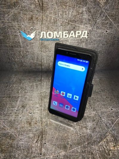 Лот: 16273430. Фото: 1. Смартфон Inoi 3 (М009284). Смартфоны