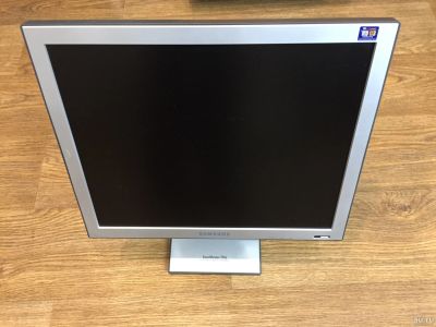 Лот: 13262937. Фото: 1. Монитор Samsung SyncMaster 750b... ЖК-мониторы