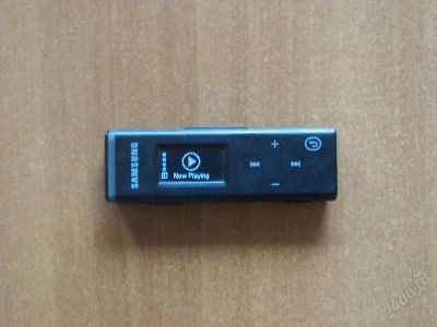 Лот: 1092575. Фото: 1. mp3 плеер Samsung YP-U3 1Gb. Плееры