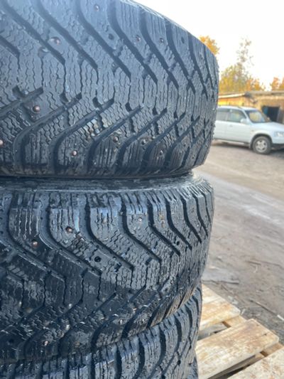 Лот: 18189071. Фото: 1. Резина зимняя Goodyear 255/65R17. Шины