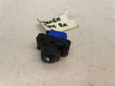 Лот: 22716765. Фото: 1. кнопка стеклоподъемника Citroen... Другое (автозапчасти)