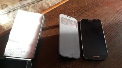 Лот: 4686213. Фото: 1. Samsung Galaxy S4 16GB black edition. Смартфоны