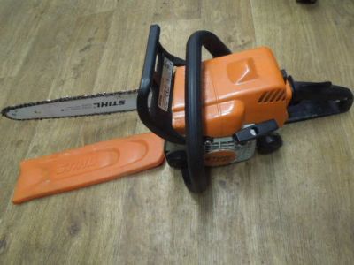 Лот: 11065802. Фото: 1. Бензопила STIHL MS 180 (Е6246). Бензо-, мотоинструмент