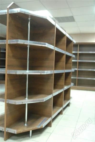 Лот: 862413. Фото: 1. стеллаж открытый круговой из ДСП. Торговое
