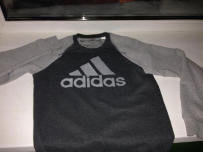 Лот: 3659473. Фото: 1. кофта adidas. Другое (спортивная одежда)
