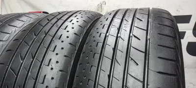 Лот: 25224579. Фото: 1. 215/55R17 94V Bridgestone Playz... Шины