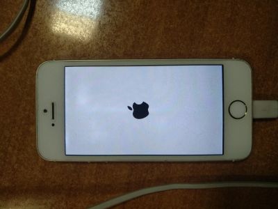 Лот: 13207578. Фото: 1. Продам iphone 5s (описание ). Смартфоны