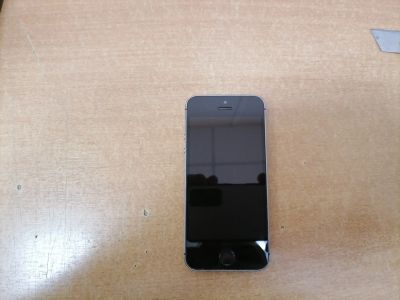 Лот: 17456181. Фото: 1. IPhone 5 s. Смартфоны