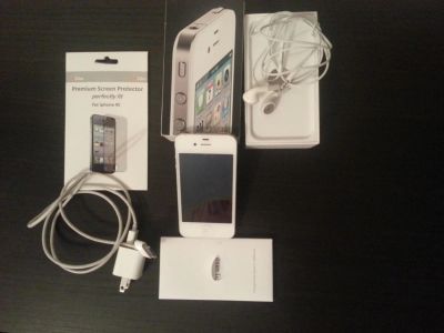 Лот: 4527387. Фото: 1. Iphone 4 оригинал. Смартфоны