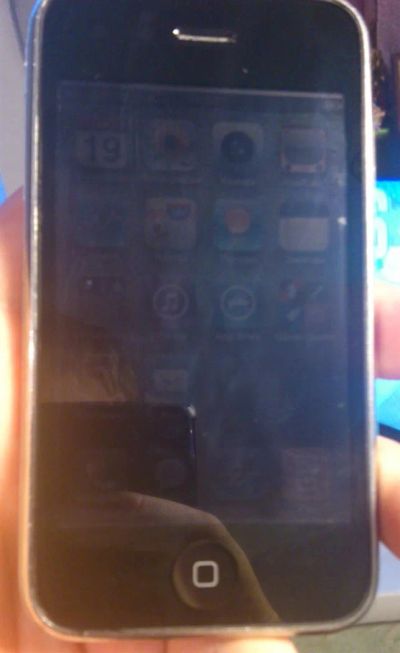 Лот: 3417710. Фото: 1. IPhone 3GS 8Gb нет подсветки дисплея... Смартфоны