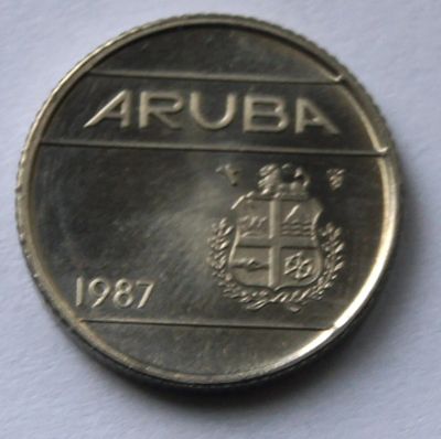 Лот: 3126525. Фото: 1. Аруба. 10 центов 1987 г.(628). Америка